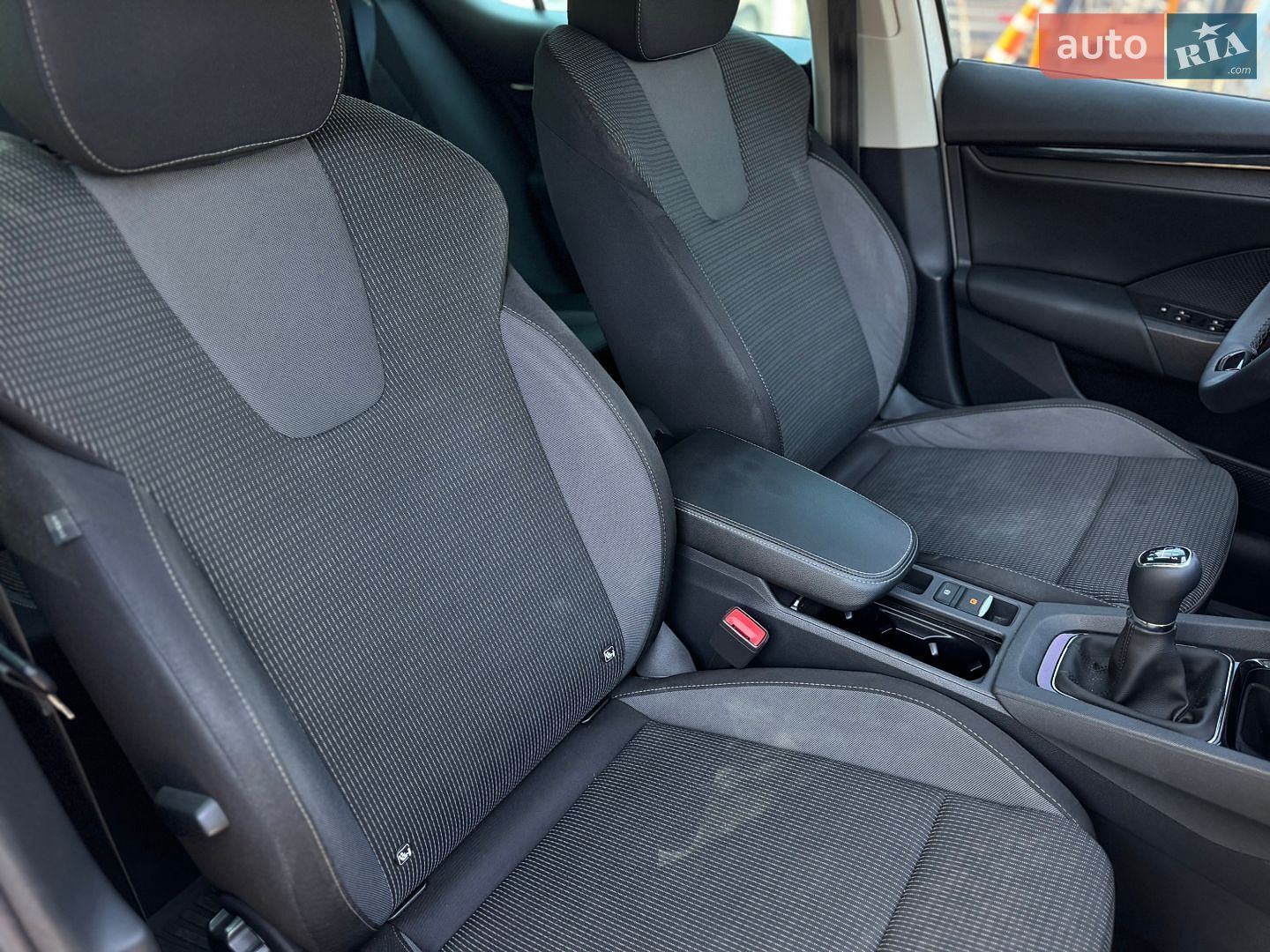 Skoda Octavia 2020 VIN TMBAG7NX5MY084726 фото оголошення 16 з 49
