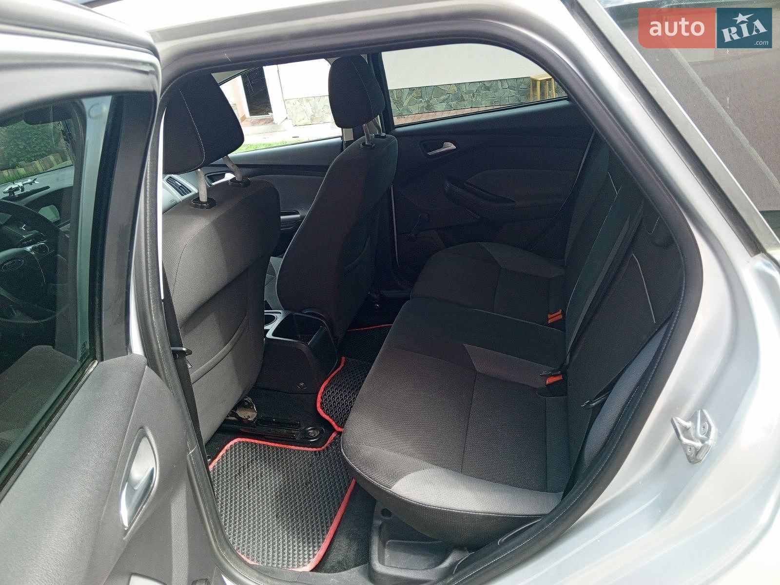 Ford Focus 2013 VIN WF0LXXGCBLDC60348 фото оголошення 7 з 11