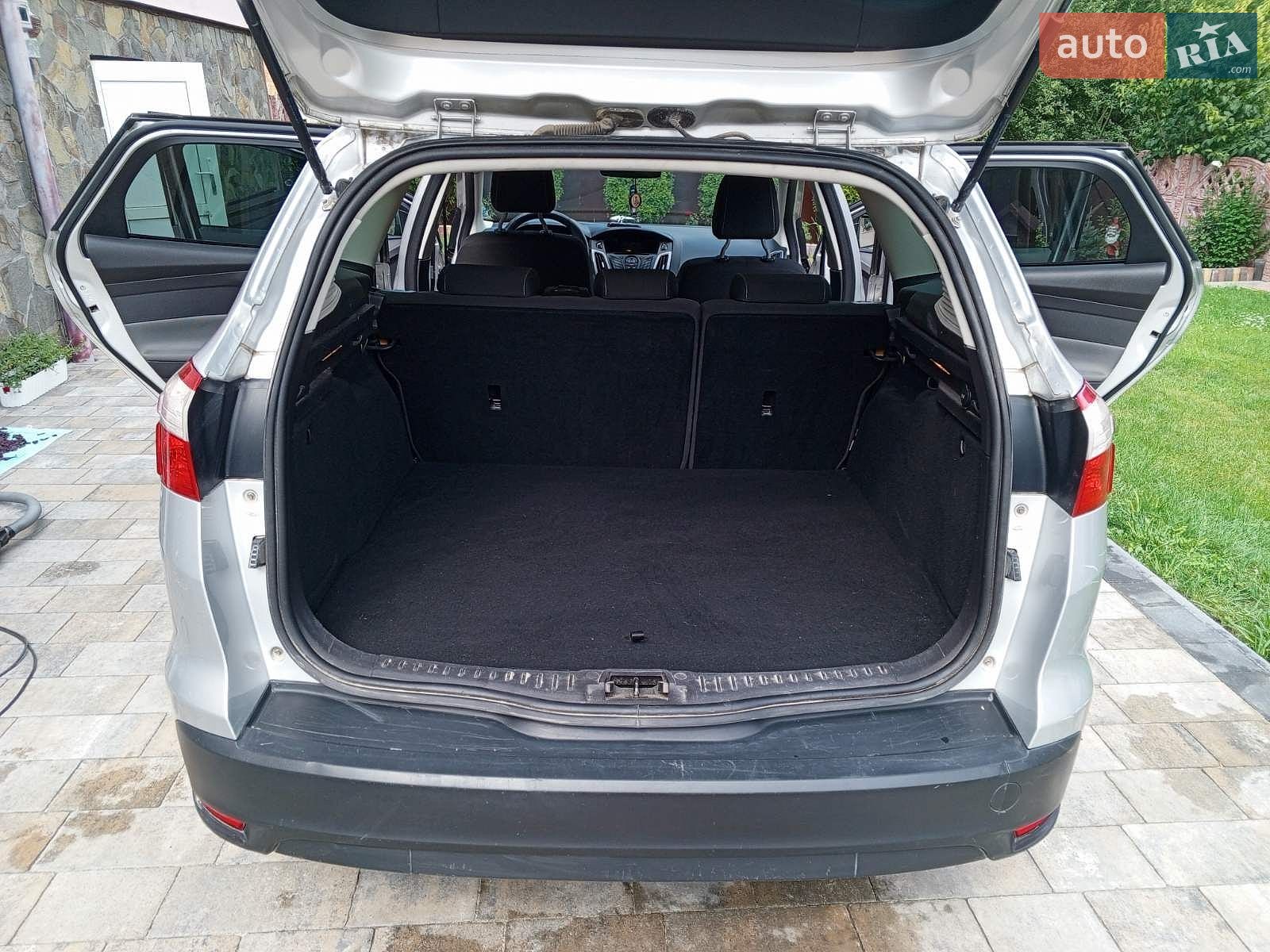 Ford Focus 2013 VIN WF0LXXGCBLDC60348 фото оголошення 10 з 11
