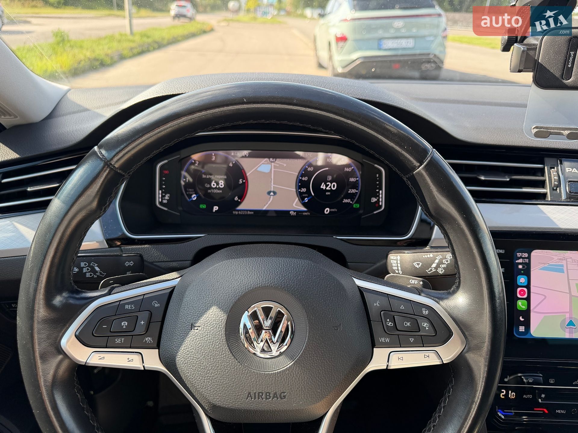 Volkswagen Passat 2019 VIN WVWZZZ3CZLE021657 фото оголошення 12 з 30