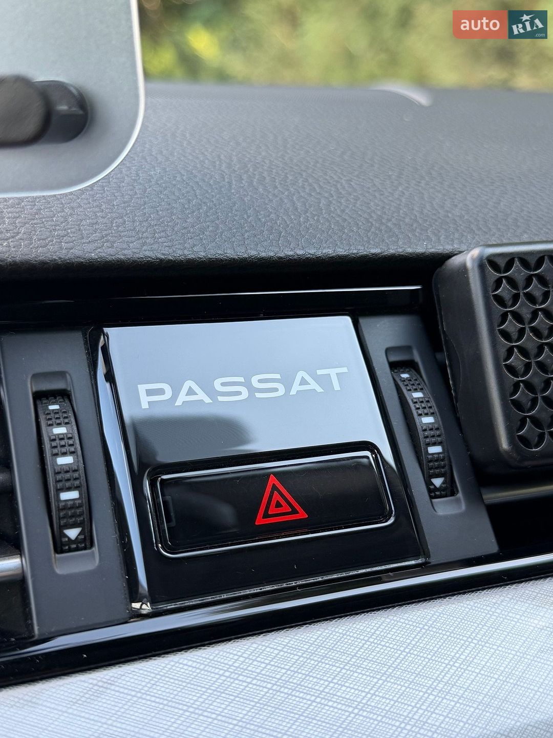 Volkswagen Passat 2019 VIN WVWZZZ3CZLE021657 фото оголошення 17 з 30