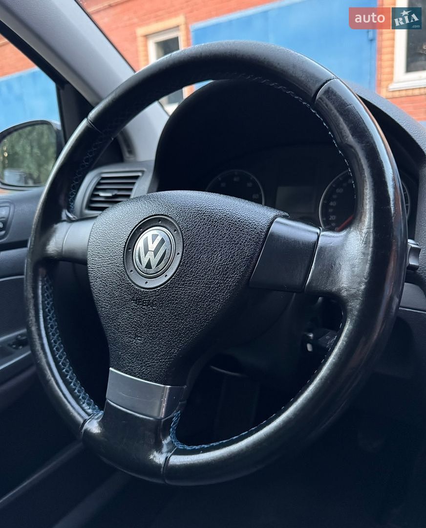 Volkswagen Golf 2008 VIN WVWZZZ1KZ8W135360 фото оголошення 30 з 45