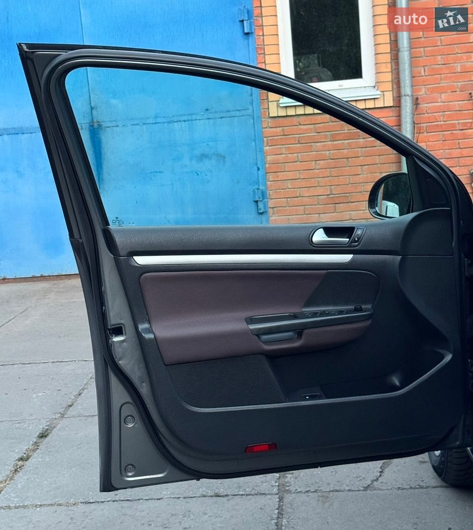 Volkswagen Golf 2008 VIN WVWZZZ1KZ8W135360 фото оголошення 39 з 45