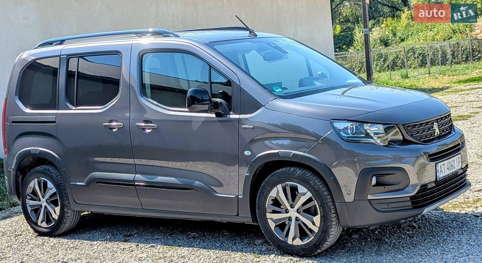 Peugeot Rifter 2018 VIN VR3ECYHZJJJ796173 фото оголошення 2 з 40