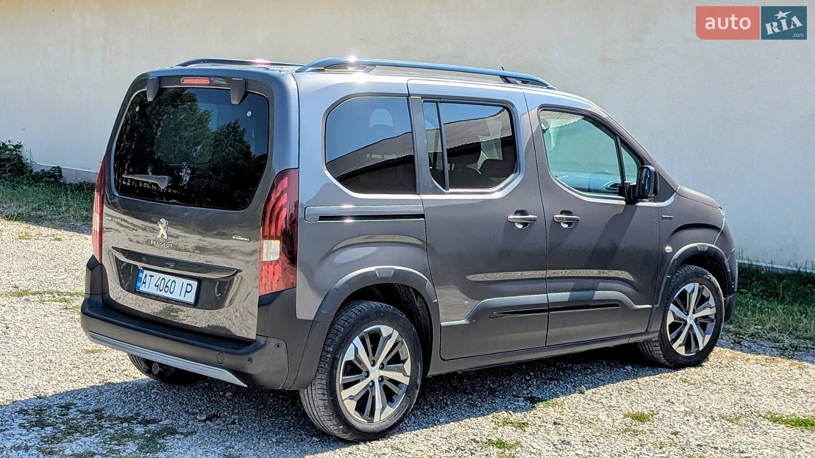 Peugeot Rifter 2018 VIN VR3ECYHZJJJ796173 фото оголошення 10 з 40