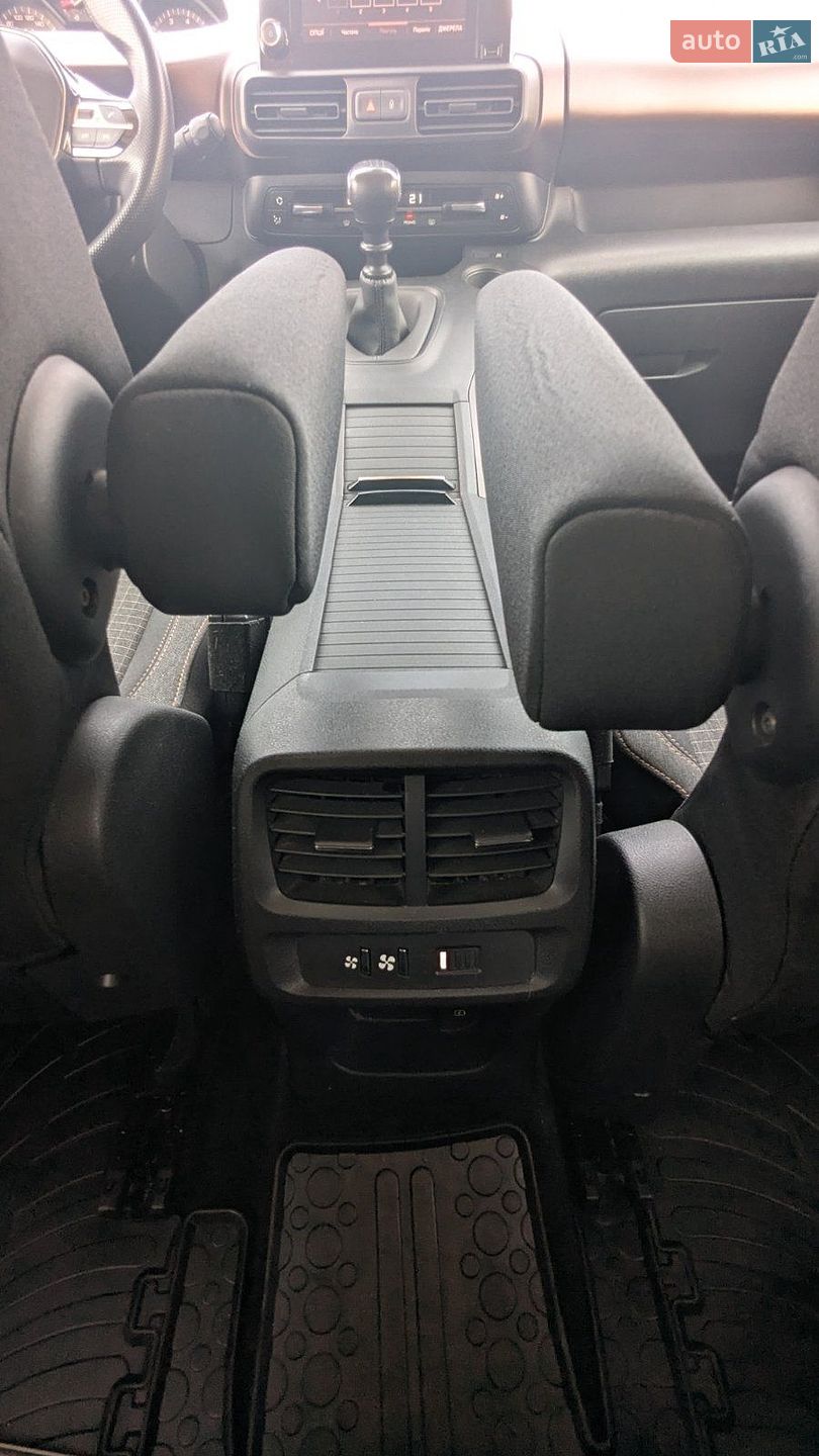 Peugeot Rifter 2018 VIN VR3ECYHZJJJ796173 фото оголошення 26 з 40