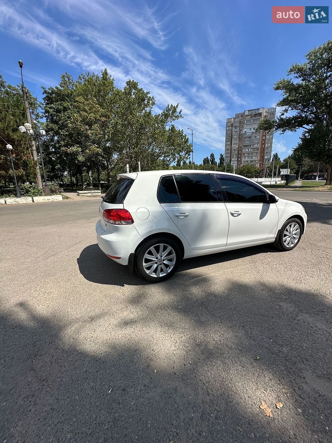 Volkswagen Golf 2010 VIN WVWZZZ1KZBW086526 фото оголошення 4 з 26