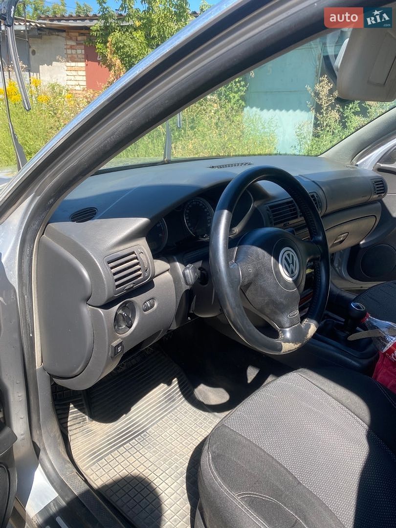 Volkswagen Passat 2004 VIN WVWZZZ3BZ4P321706 фото оголошення 9 з 11