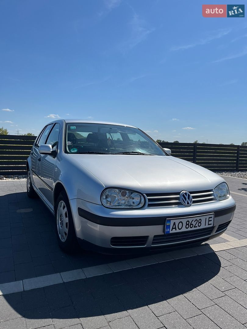 Volkswagen Golf 2002 VIN WVWZZZ1JZ2W545513 фото оголошення 2 з 14