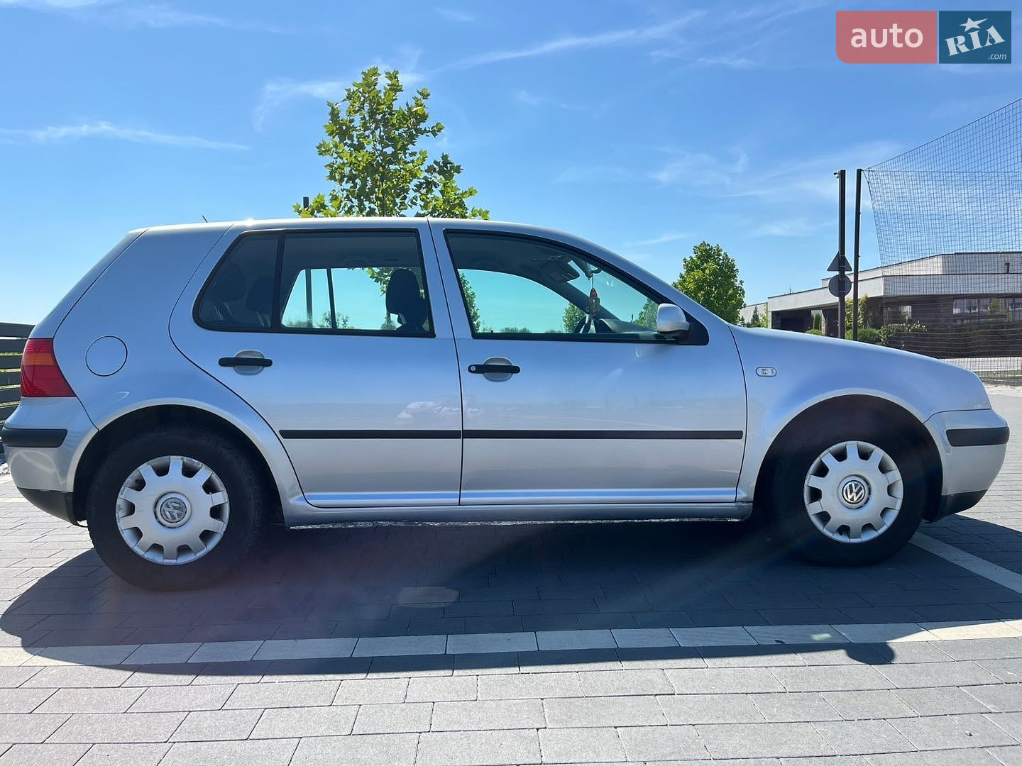 Volkswagen Golf 2002 VIN WVWZZZ1JZ2W545513 фото оголошення 4 з 14
