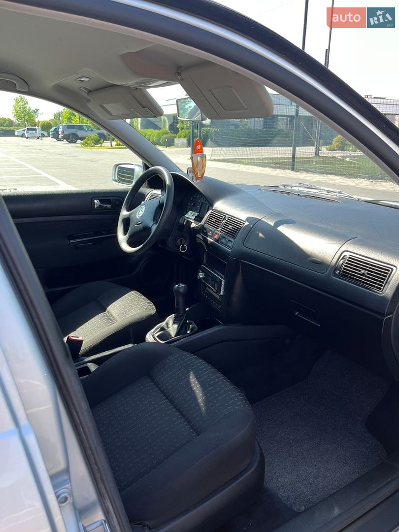 Volkswagen Golf 2002 VIN WVWZZZ1JZ2W545513 фото оголошення 10 з 14