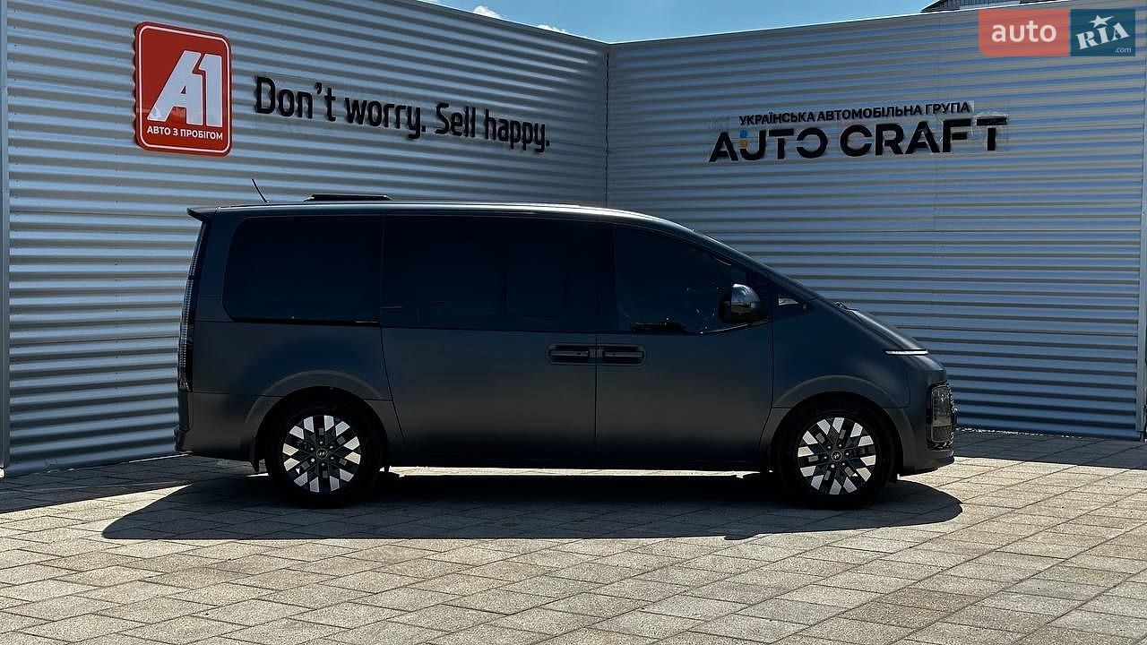 Hyundai Staria 2023 VIN KMHYF811DPU128290 фото оголошення 4 з 42