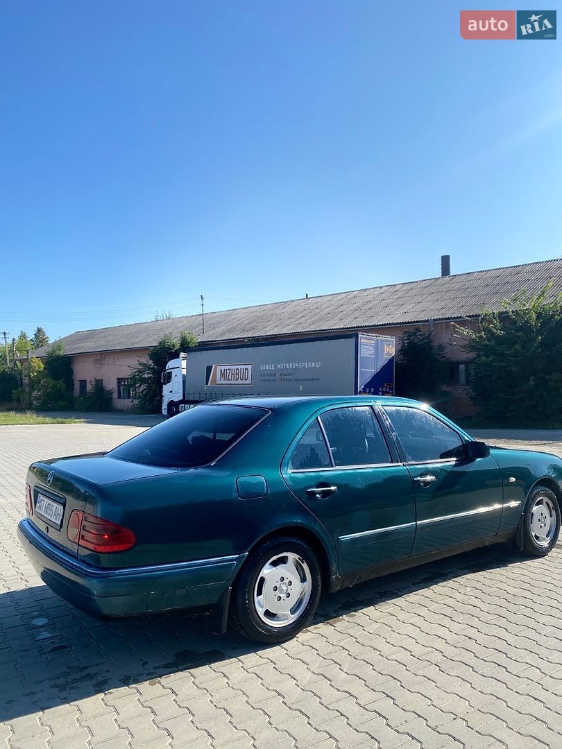 Mercedes-Benz E-Class 1998 VIN WDB2100351A383762 фото оголошення 3 з 5