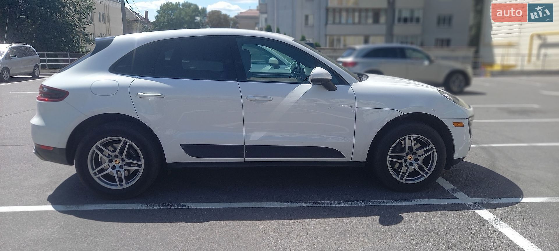 Porsche Macan 2017 VIN WP1AA2A55JLB01931 фото оголошення 10 з 48