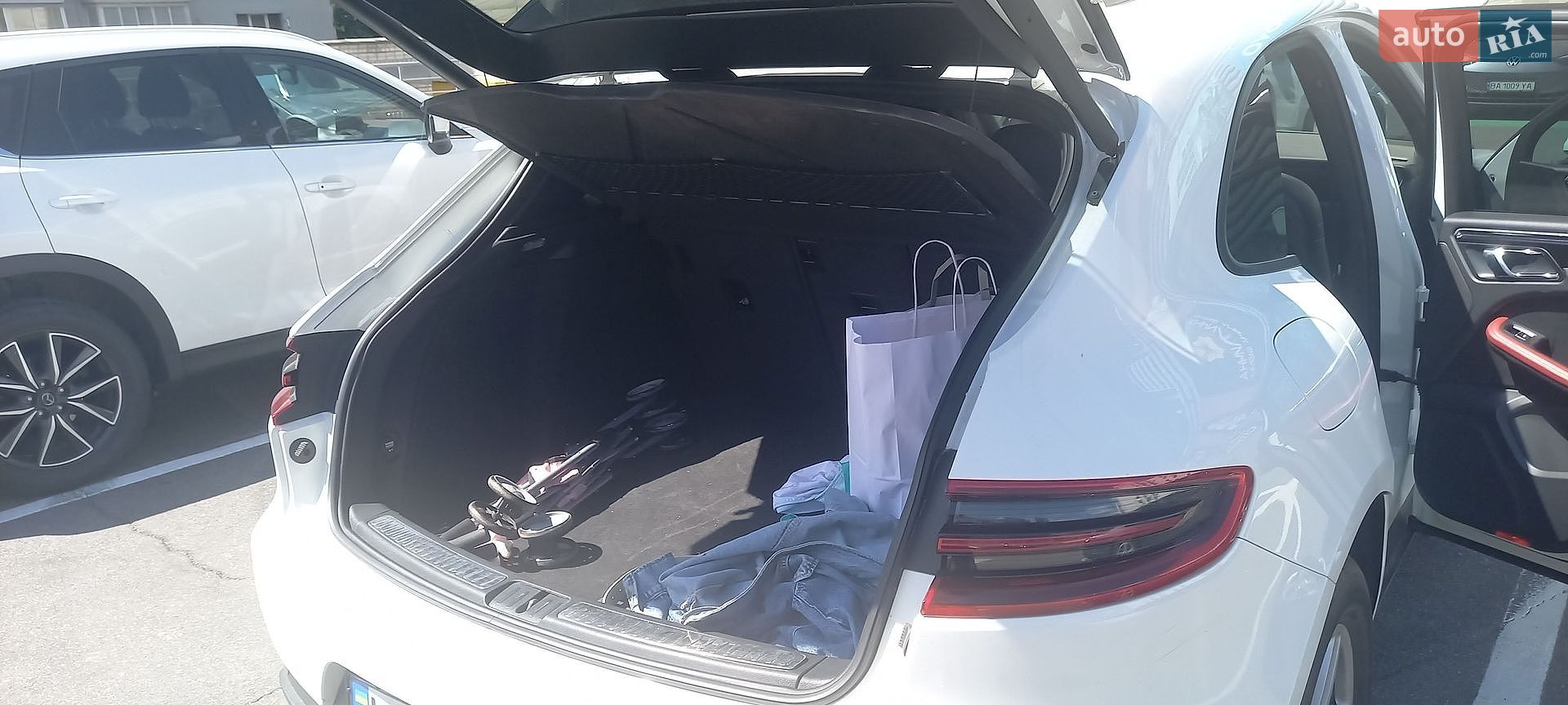Porsche Macan 2017 VIN WP1AA2A55JLB01931 фото оголошення 22 з 48
