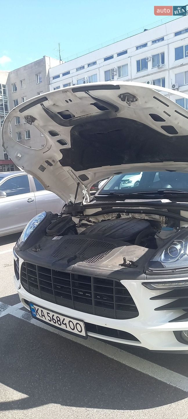 Porsche Macan 2017 VIN WP1AA2A55JLB01931 фото оголошення 45 з 48