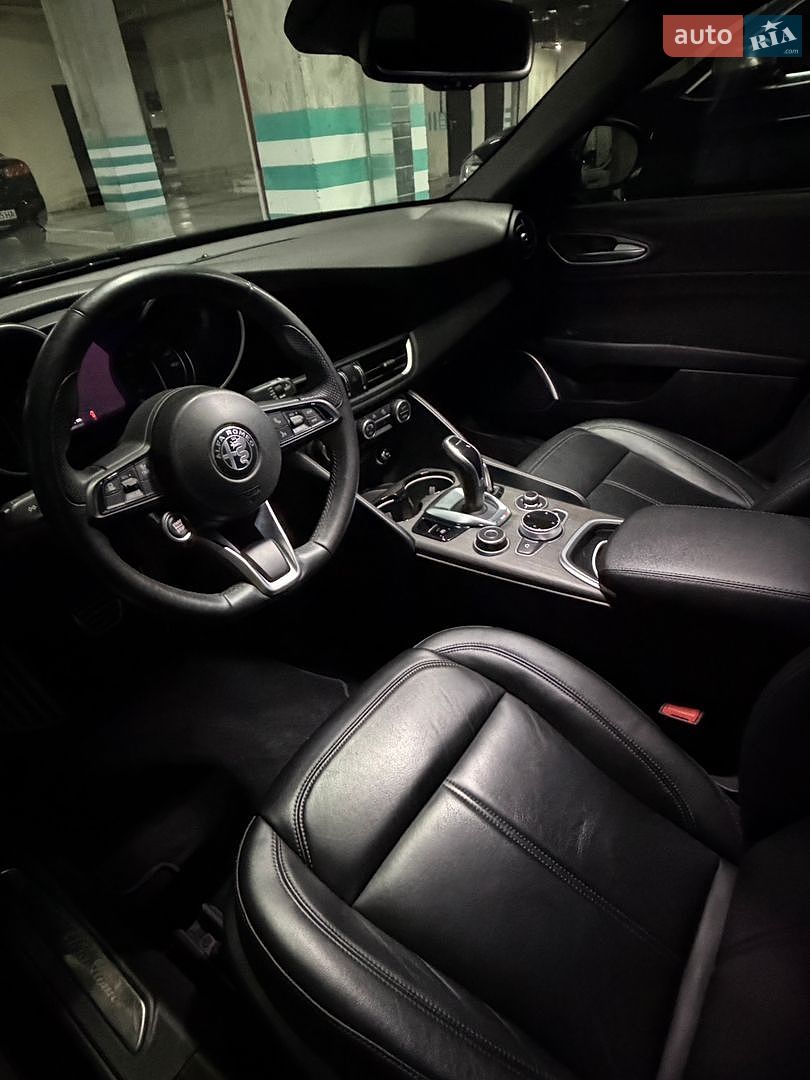 Alfa Romeo Giulia 2022 VIN ZARFANBN0N7660914 фото оголошення 7 з 9