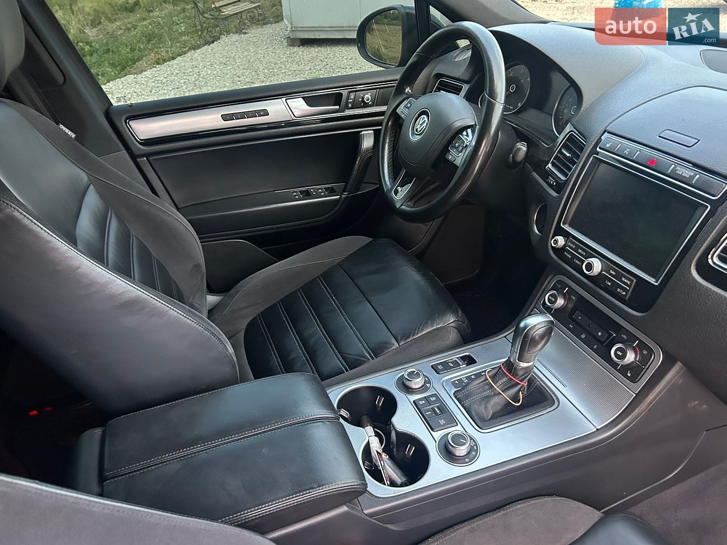 Volkswagen Touareg 2016 VIN WVGZZZ7PZHD005889 фото оголошення 11 з 21