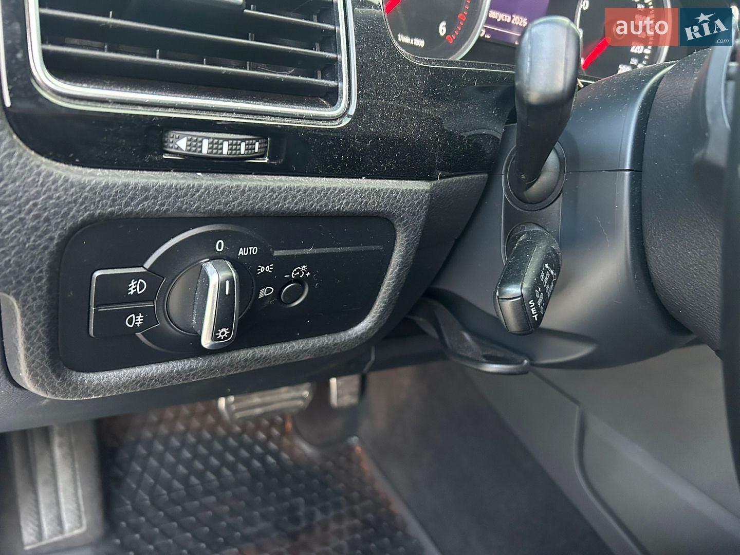 Volkswagen Touareg 2016 VIN WVGZZZ7PZHD005889 фото оголошення 17 з 21