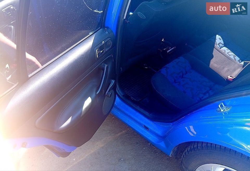 Volkswagen Golf 1999 VIN WVWZZZ1JZYU002863 фото оголошення 8 з 9