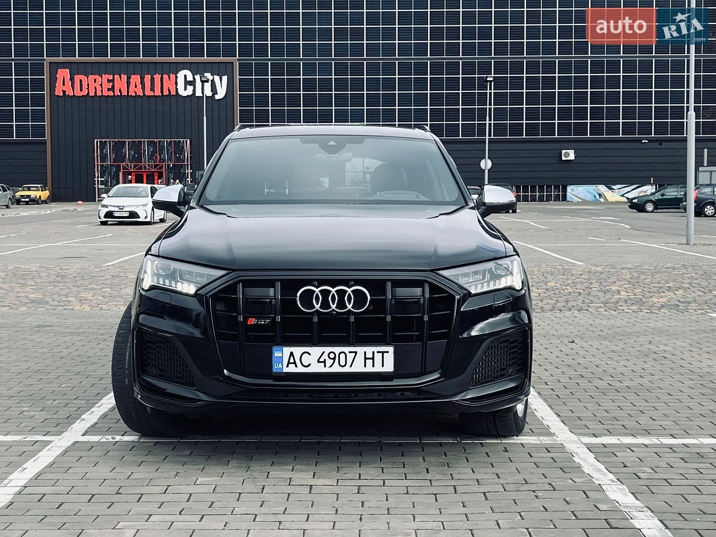 Audi SQ7 2020 VIN WAUZZZ4M9MD009564 фото оголошення 2 з 97
