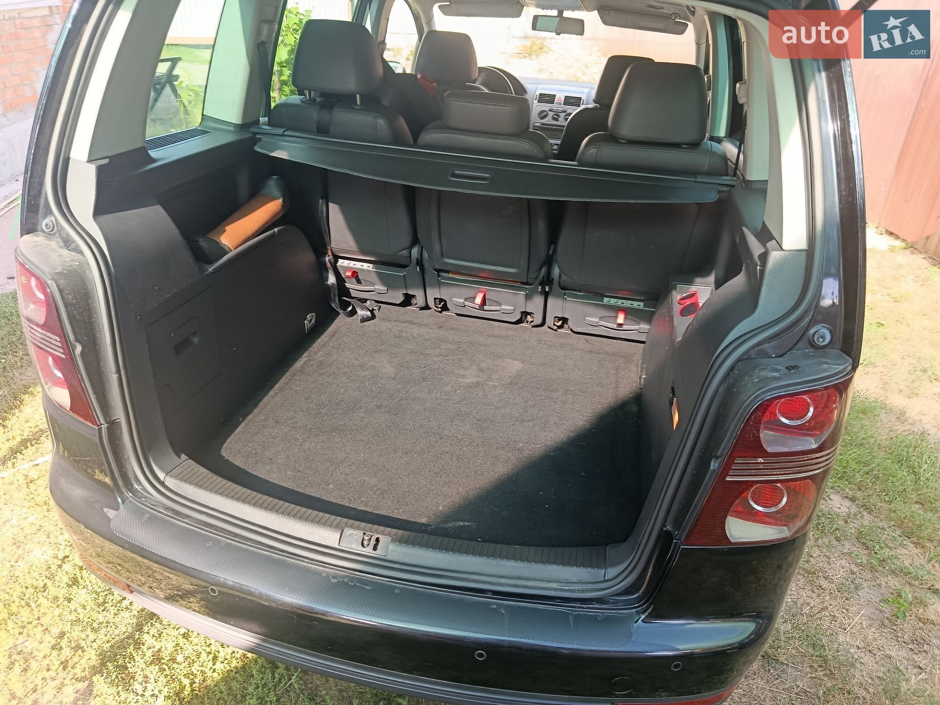 Volkswagen Touran 2007 VIN WVGZZZ1TZ7W031176 фото оголошення 2 з 12
