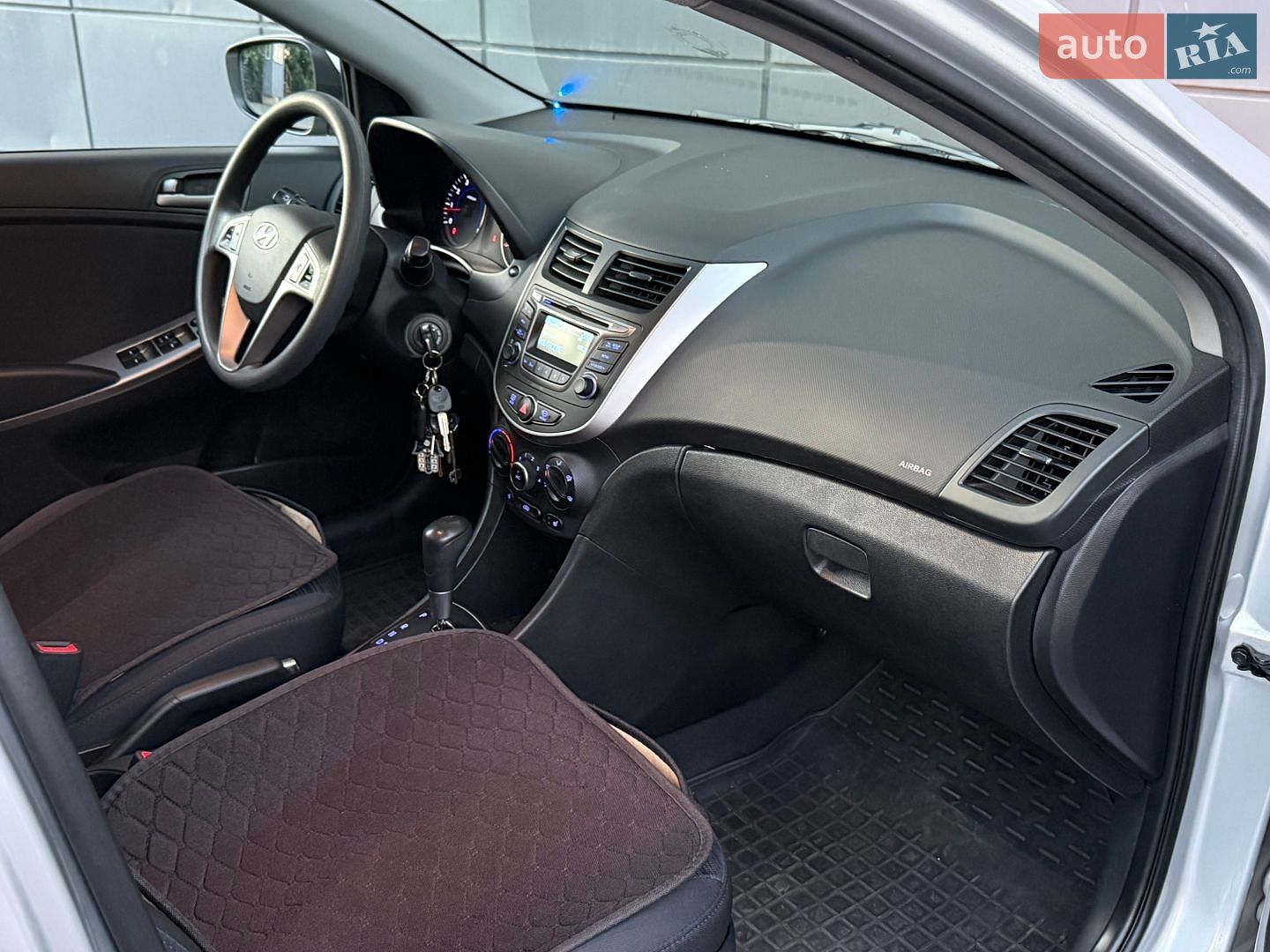 Hyundai Accent 2016 VIN Z94CT41CBHR564346 фото оголошення 16 з 21