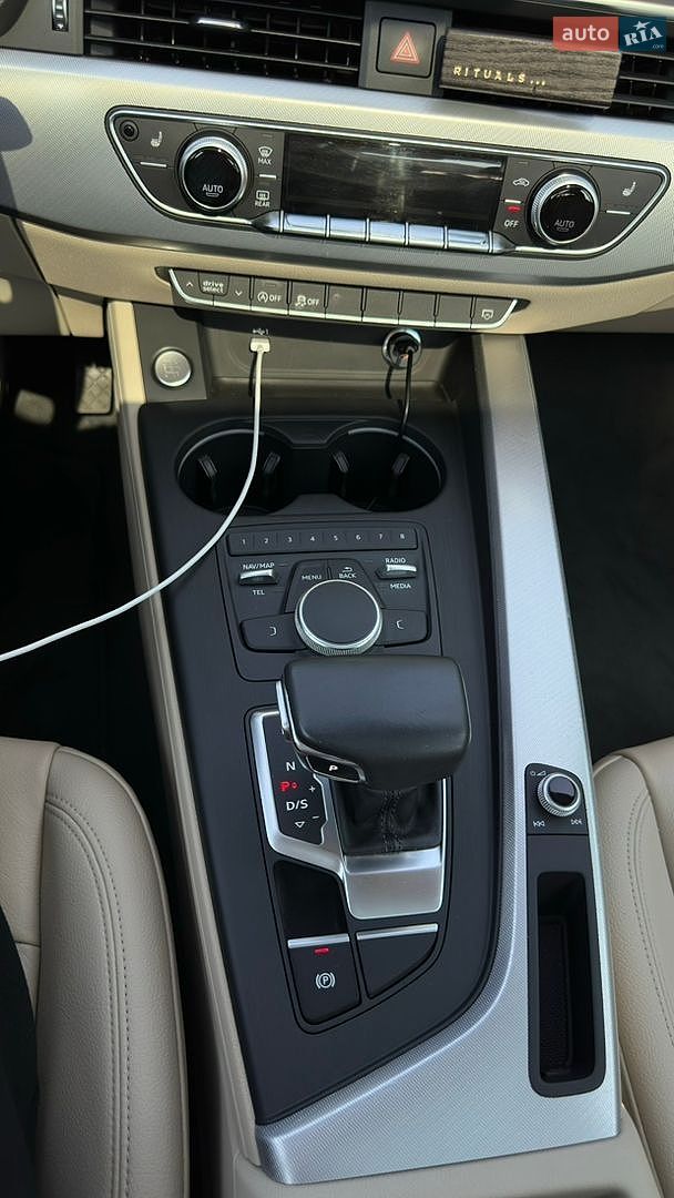 Audi A4 2018 VIN WAUDNAF41JA131191 фото оголошення 27 з 30