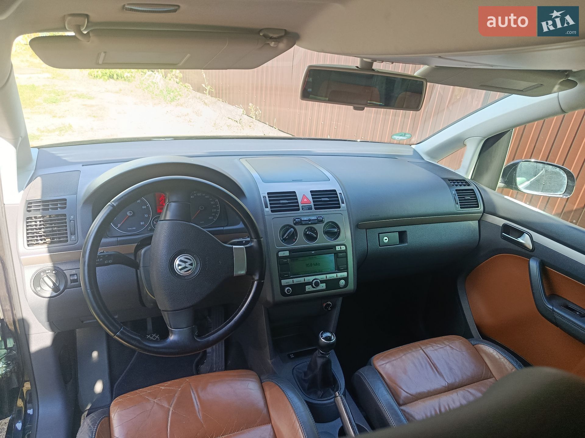 Volkswagen Touran 2007 VIN WVGZZZ1TZ7W031176 фото оголошення 5 з 12