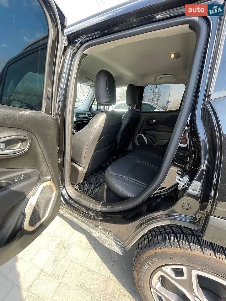 Jeep Renegade 2015 VIN ZACCJADT4FPC14688 фото оголошення 22 з 29