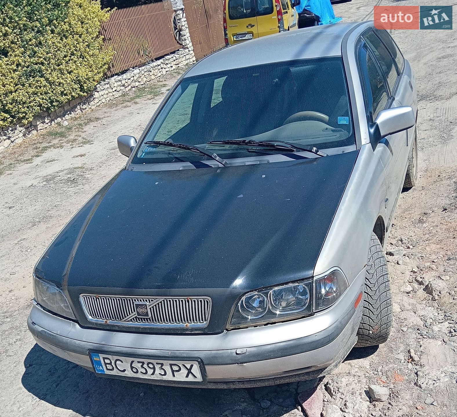 Volvo V40 1998 VIN YV1VW7113WF253644 фото оголошення 3 з 16