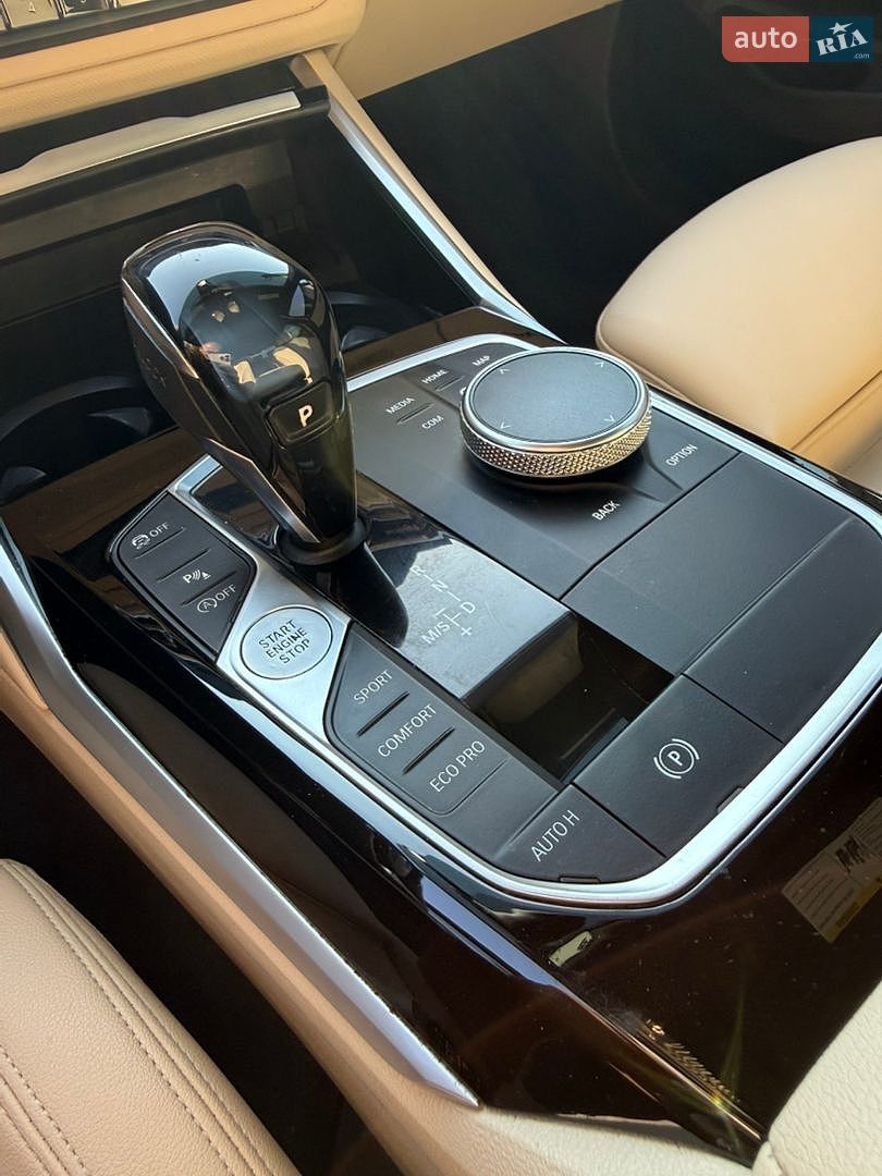 BMW 3 Series 2019 VIN WBA5R1C58KAK09506 фото оголошення 15 з 19