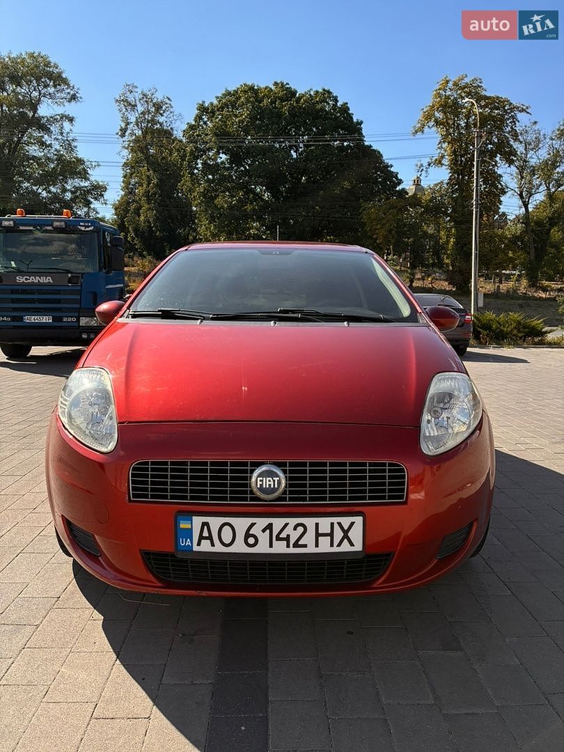 Fiat Punto 2006 VIN ZFA19900000044910 фото оголошення 2 з 16