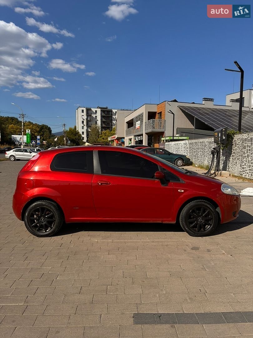 Fiat Punto 2006 VIN ZFA19900000044910 фото оголошення 10 з 16