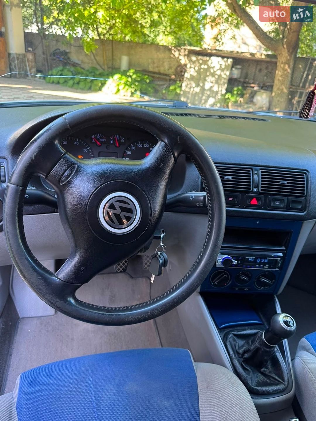 Volkswagen Golf 2000 VIN WVWZZZ1JZYW714539 фото оголошення 7 з 9