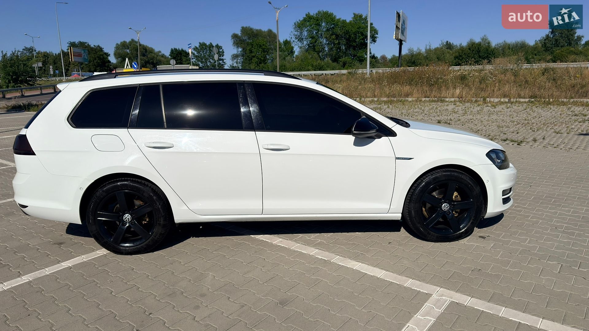 Volkswagen Golf 2014 VIN WVWZZZAUZFP512943 фото оголошення 2 з 21