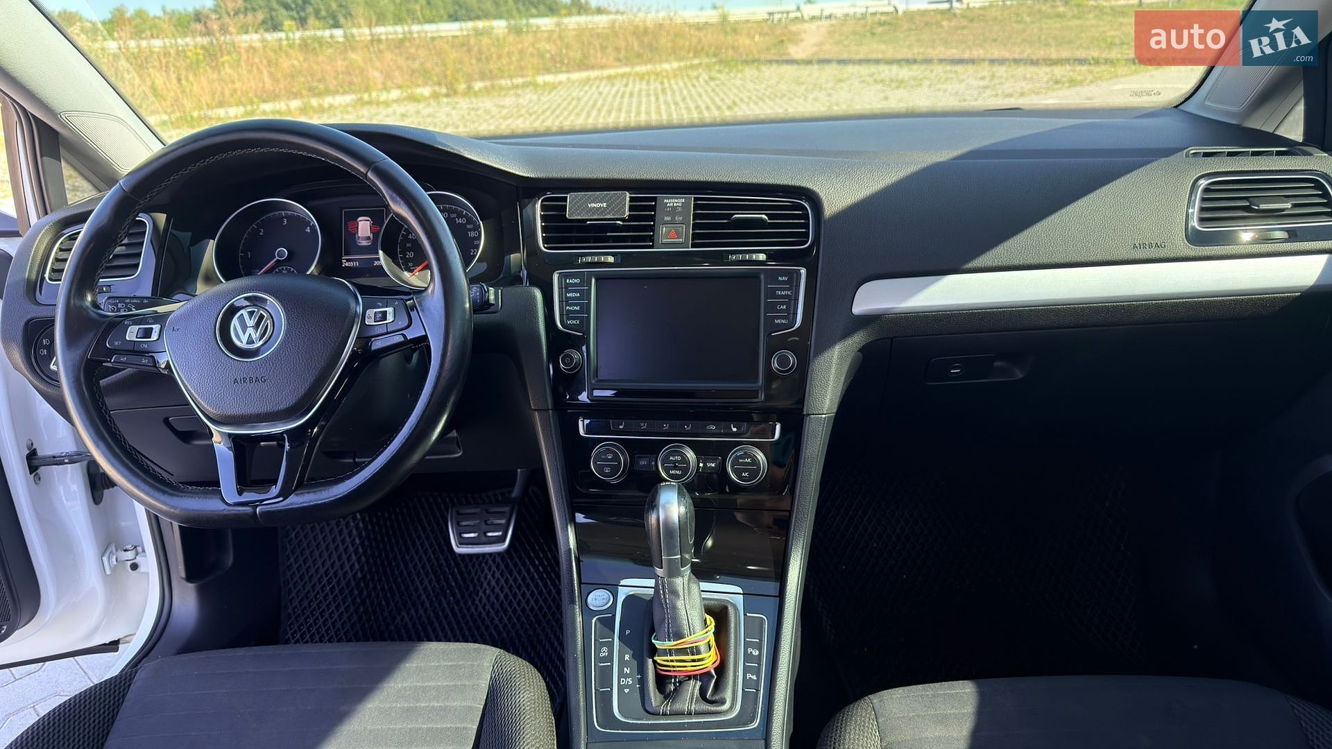 Volkswagen Golf 2014 VIN WVWZZZAUZFP512943 фото оголошення 15 з 21
