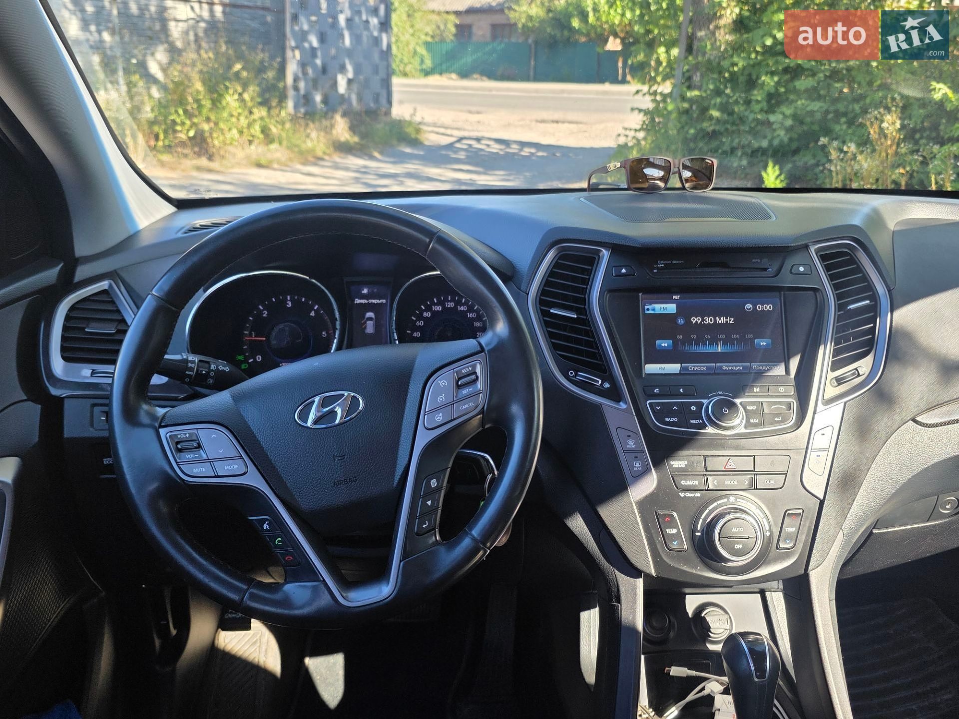 Hyundai Santa FE 2012 VIN KMHSU81XDDU055766 фото оголошення 18 з 19