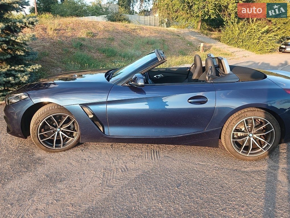 BMW Z4 2021 VIN WBAHF3C08MWX19804 фото оголошення 4 з 22