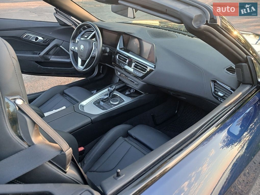 BMW Z4 2021 VIN WBAHF3C08MWX19804 фото оголошення 17 з 22