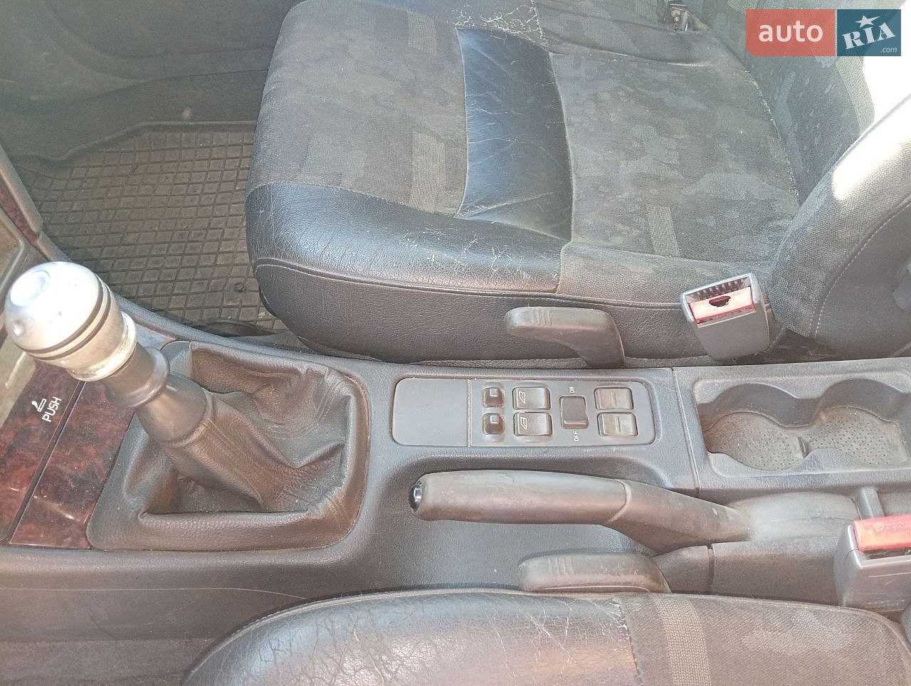 Volvo V40 1998 VIN YV1VW7113WF253644 фото оголошення 16 з 16