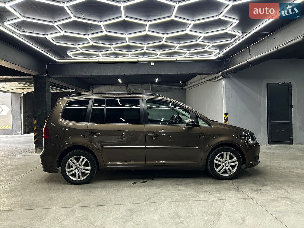 Volkswagen Touran 2011 VIN WVGZZZ1TZCW041158 фото оголошення 10 з 24