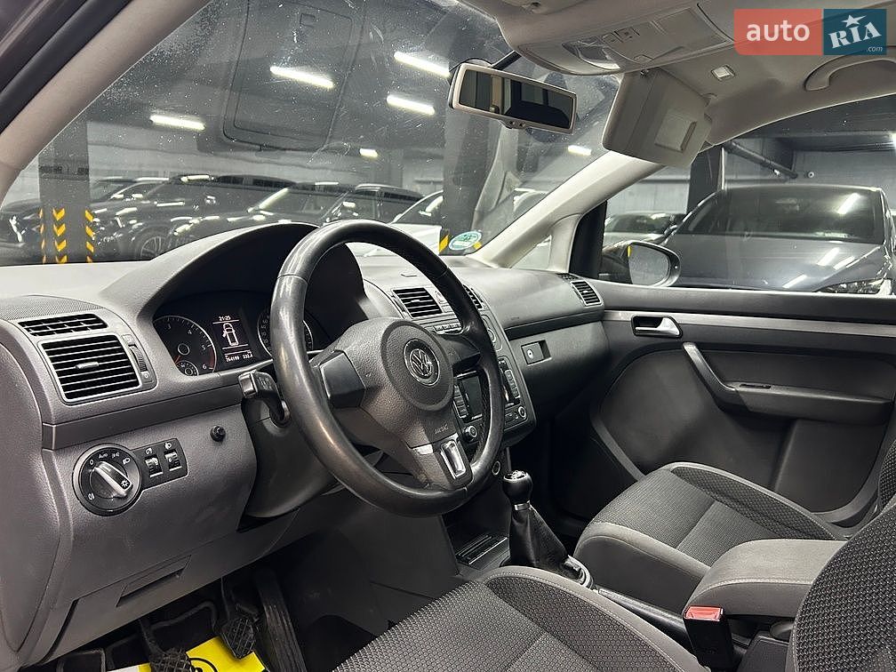 Volkswagen Touran 2011 VIN WVGZZZ1TZCW041158 фото оголошення 14 з 24