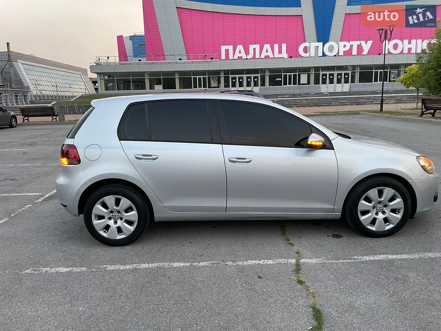 Volkswagen Golf 2010 VIN WVWZZZ1KZAW320500 фото оголошення 7 з 13