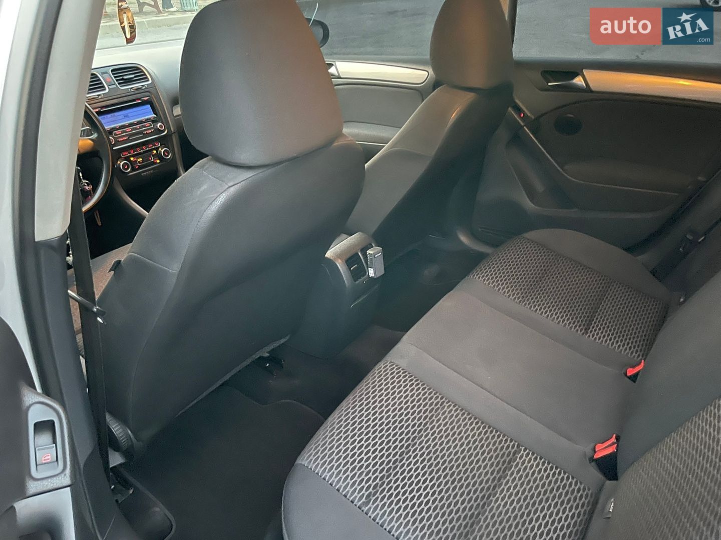 Volkswagen Golf 2010 VIN WVWZZZ1KZAW320500 фото оголошення 12 з 13