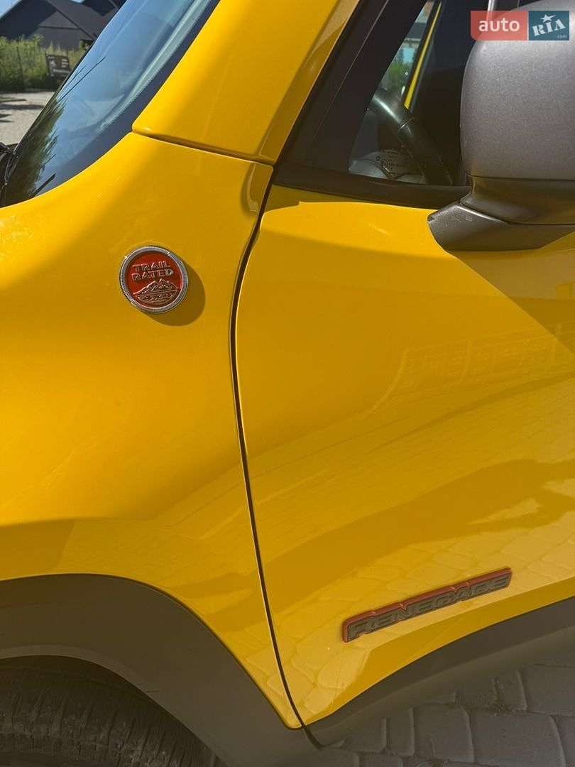 Jeep Renegade 2015 VIN ZACCJBCT0FPB54169 фото оголошення 11 з 34