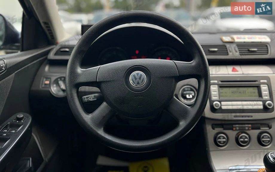 Volkswagen Passat 2005 VIN WVWZZZ3CZ6P065318 фото оголошення 4 з 16