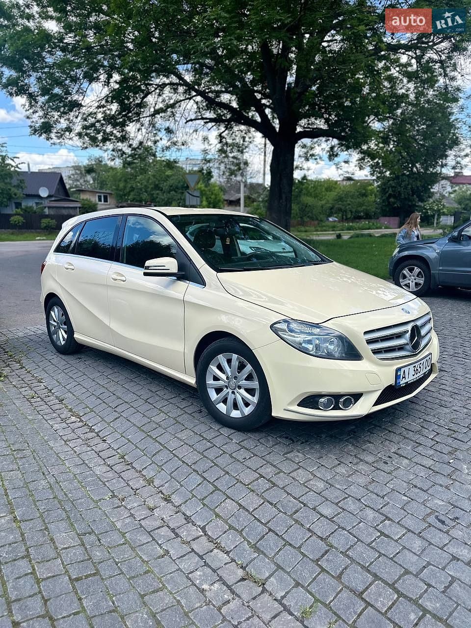 Mercedes-Benz B-Class 2014 VIN WDD2462121J276334 фото оголошення 2 з 13