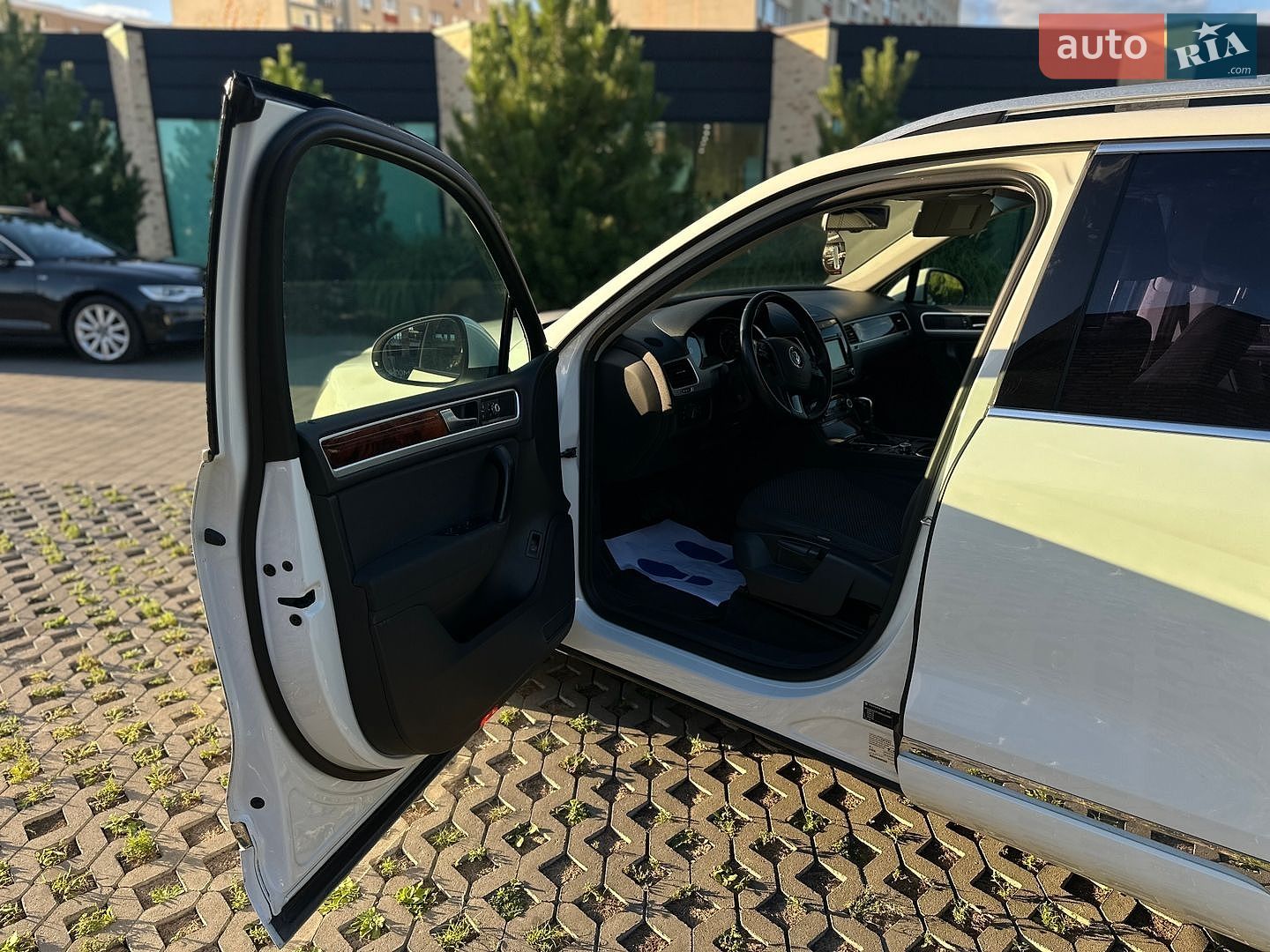 Volkswagen Touareg 2013 VIN WVGZZZ7PZDD040984 фото оголошення 12 з 26