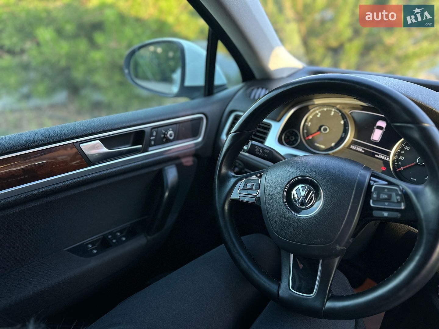 Volkswagen Touareg 2013 VIN WVGZZZ7PZDD040984 фото оголошення 16 з 26